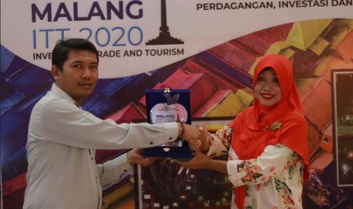 Stand Disparbud Pamekasan Jadi yang Terbaik ke-3 dalam ITT 2020 di Malang Stand Disparbud Pamekasan Jadi yang Terbaik ke-3 dalam ITT 2020 di Malang