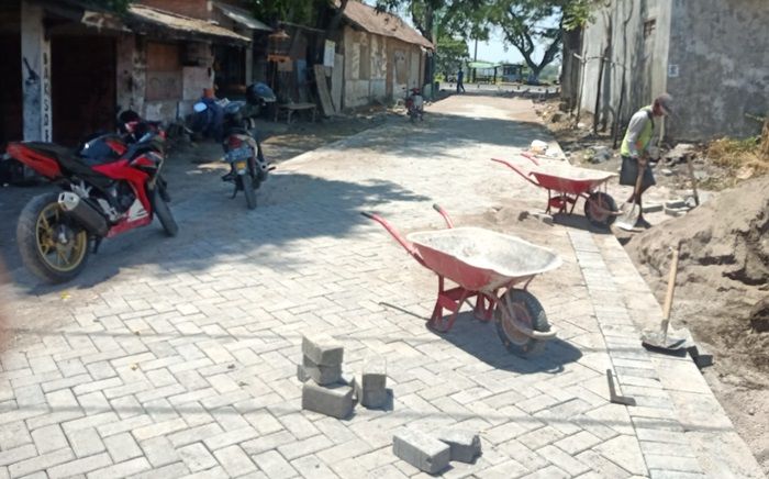 Sempat Dikeluhkan Warga, Jalan Rusak di Dusun Besuki Pasuruan Akhirnya Mulai Dibenahi Sempat Dikeluhkan Warga, Jalan Rusak di Dusun Besuki Pasuruan Akhirnya Mulai Dibenahi