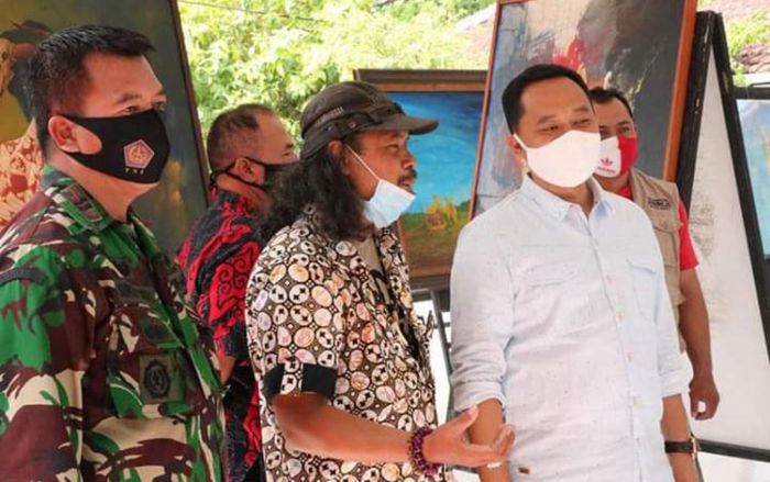 Gelar ​Pameran Tunggal Seni Rupa, Agoes D