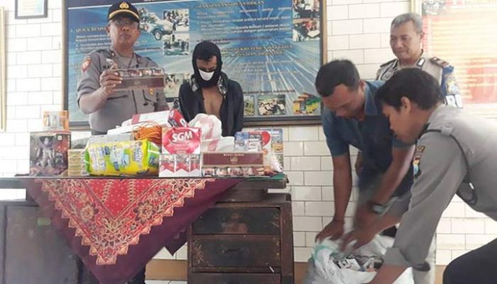 Kuras Barang Minimarket Hingga 3 Karung, Pencuri di Sidoarjo Dimassa Warga Kuras Barang Minimarket Hingga 3 Karung, Pencuri di Sidoarjo Dimassa Warga