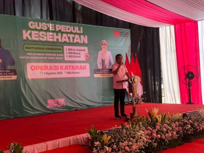 Pemkab Jember Tingkatkan Layanan Kesehatan Lewat Operasi Gratis dan Bantuan Alat Bantu Medis Pemkab Jember Tingkatkan Layanan Kesehatan Lewat Operasi Gratis dan Bantuan Alat Bantu Medis
