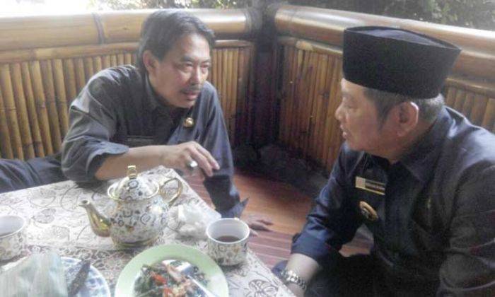 Bupati Tegaskan Sudah Kaji Matang Pengangkatan Pjs Direksi PDAM Sidoarjo Bupati Tegaskan Sudah Kaji Matang Pengangkatan Pjs Direksi PDAM Sidoarjo