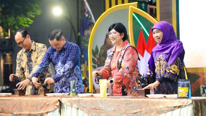 Tutup JCFF 2025, Gubernur Khofifah Optimistis Kopi dan Kakao Jawa Timur Tembus Pasar Global Tutup JCFF 2025, Gubernur Khofifah Optimistis Kopi dan Kakao Jawa Timur Tembus Pasar Global