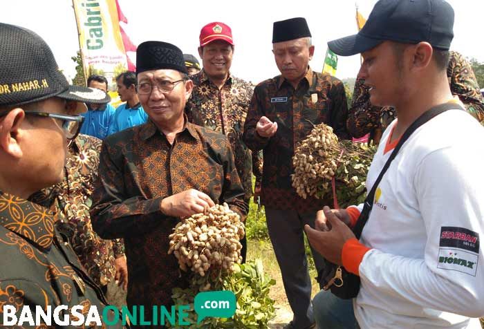 Bupati Dukung Penuh Pengembangan Teknologi Pertanian di Tuban Bupati Dukung Penuh Pengembangan Teknologi Pertanian di Tuban