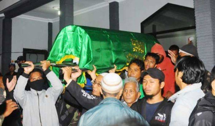 Komnas HAM Turun Tangan Usut Kematian Terduga Teroris Usai Ditangkap Densus 88 Komnas HAM Turun Tangan Usut Kematian Terduga Teroris Usai Ditangkap Densus 88