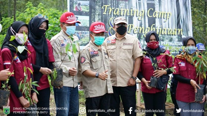 Wawali Punjul Pimpin ​Apel HUT ke-17 Taruna Siaga Bencana Kota Batu