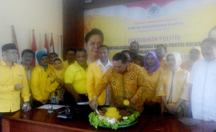 Jelang Tutup, 14 Parpol Belum Daftarkan Bacaleg ke KPU Sidoarjo Jelang Tutup, 14 Parpol Belum Daftarkan Bacaleg ke KPU Sidoarjo