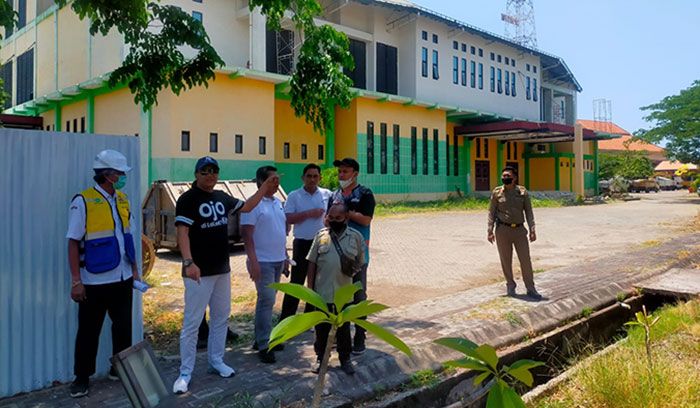 Bupati Pasuruan Sebut GOR Sasana Kridha Anoraga Perlu Perawatan Bupati Pasuruan Sebut GOR Sasana Kridha Anoraga Perlu Perawatan