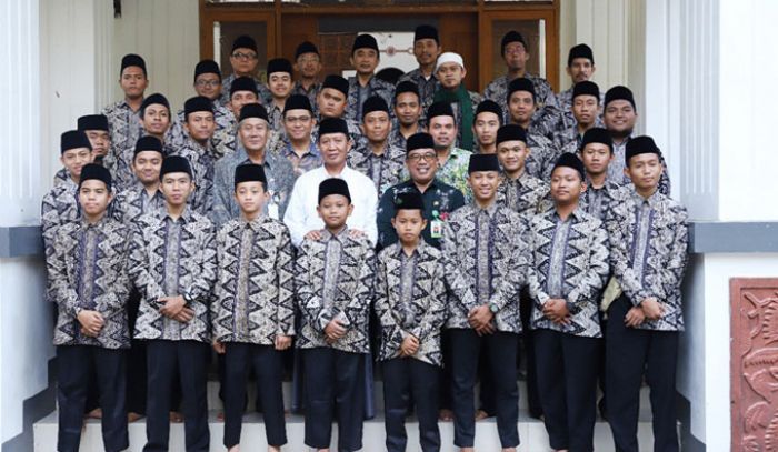 Kafilah Tuban Target Masuk 5 Besar di Ajang MTQ Tingkat Jatim ke-28 Kafilah Tuban Target Masuk 5 Besar di Ajang MTQ Tingkat Jatim ke-28