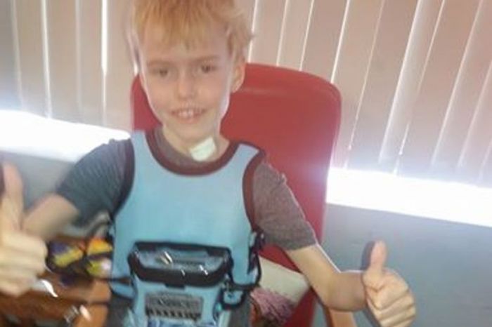 Bocah Ini Hidup dengan Alat Pompa di Dadanya, Tunggu Donor Jantung