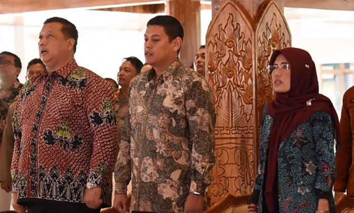 Wali Kota Kediri Ingin Memastikan Semua Proses Pembangunan Jalan Tol Berjalan Lancar Wali Kota Kediri Ingin Memastikan Semua Proses Pembangunan Jalan Tol Berjalan Lancar