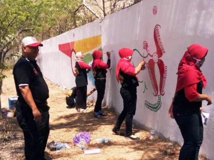 Peringati HUT ke-61, PT Semen Indonesia Gelar Mural Fest Tuban 2018 Peringati HUT ke-61, PT Semen Indonesia Gelar Mural Fest Tuban 2018