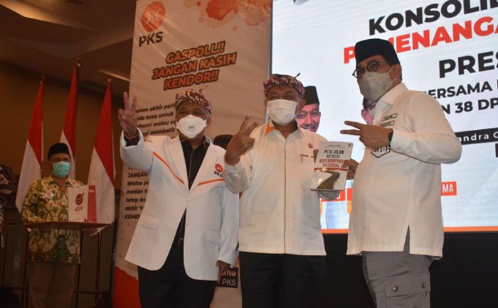 Di Depan MA, Presiden PKS Beri Garansi Kader PKS All Out di Pilkada Di Depan MA, Presiden PKS Beri Garansi Kader PKS All Out di Pilkada