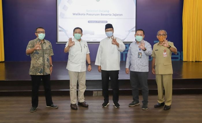 Kembangkan Potensi Pelabuhan Tanjung Tembikar, Wali Kota Pasuruan Kunjungi PT. Pelindo III Kembangkan Potensi Pelabuhan Tanjung Tembikar, Wali Kota Pasuruan Kunjungi PT. Pelindo III