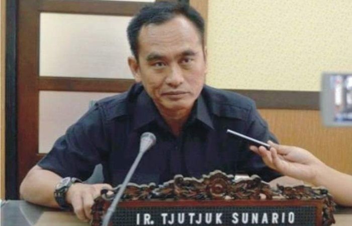 Maju Pilkada, Tjutjuk Sunario Ingin Jadikan Kota Blitar Keren Maju Pilkada, Tjutjuk Sunario Ingin Jadikan Kota Blitar Keren