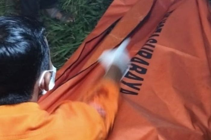 Geger Temuan Kerangka di Sememi, Tim Inafis Polrestabes Surabaya Lakukan Identifikasi