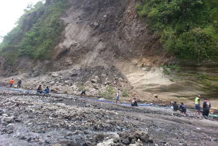 Curah Hujan Tinggi, BPBD Ingatkan Penambang Pasir di Aliran Lahar Kelud Waspada Curah Hujan Tinggi, BPBD Ingatkan Penambang Pasir di Aliran Lahar Kelud Waspada