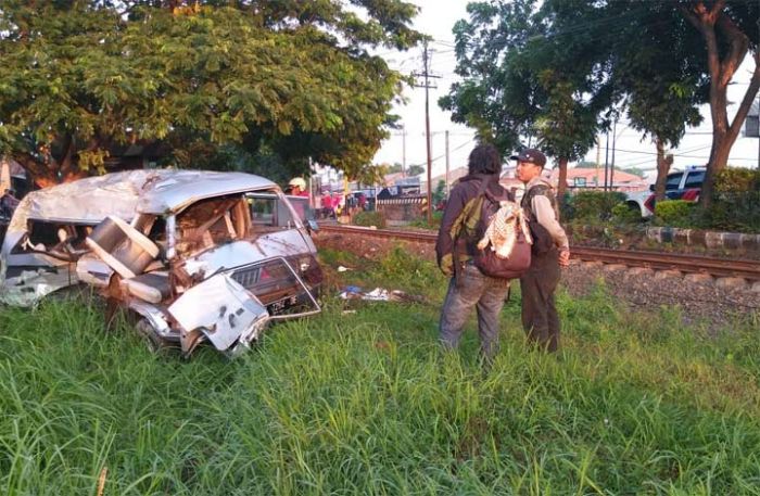 Korban Kecelakaan di Perlintasan KA Desa Beji Pasuruan Dapat Santunan dari Jasa Raharja Korban Kecelakaan di Perlintasan KA Desa Beji Pasuruan Dapat Santunan dari Jasa Raharja