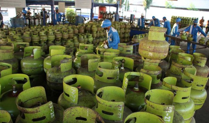 Ekonom dari Ubaya ini Sarankan Efisiensi Energi ASN dan Subsidi Tepat Sasaran