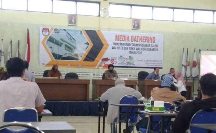 Takut Klaster Baru Covid-19, KPU Batasi Awak Media Dalam Peliputan Pendaftaran Pasangan Calon Takut Klaster Baru Covid-19, KPU Batasi Awak Media Dalam Peliputan Pendaftaran Pasangan Calon