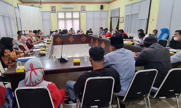 Hindari Kebocoran Data, Dinsos Bangkalan Diminta Selektif Tentukan Penerima Biakes Maskin Hindari Kebocoran Data, Dinsos Bangkalan Diminta Selektif Tentukan Penerima Biakes Maskin