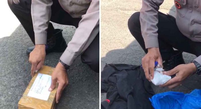 Polisi Tangkap Pembeli Sabu yang Ditemukan saat Razia di Surabaya Polisi Tangkap Pembeli Sabu yang Ditemukan saat Razia di Surabaya
