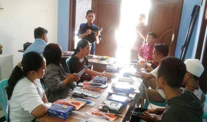 Remote Anti-Maling Terobosan Kampoeng Arema, Kerjasama dengan Baznas dan SMKI Al-Kaaffah Remote Anti-Maling Terobosan Kampoeng Arema, Kerjasama dengan Baznas dan SMKI Al-Kaaffah