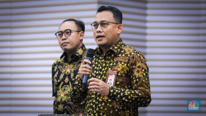KPK OTT di Sidoarjo, 10 ASN Ditangkap KPK OTT di Sidoarjo, 10 ASN Ditangkap
