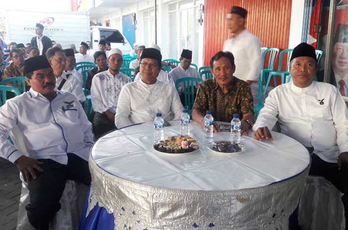 Tasyakuran Kepengurusan Baru, PD Gresik Santuni Ratusan Yatim Tasyakuran Kepengurusan Baru, PD Gresik Santuni Ratusan Yatim