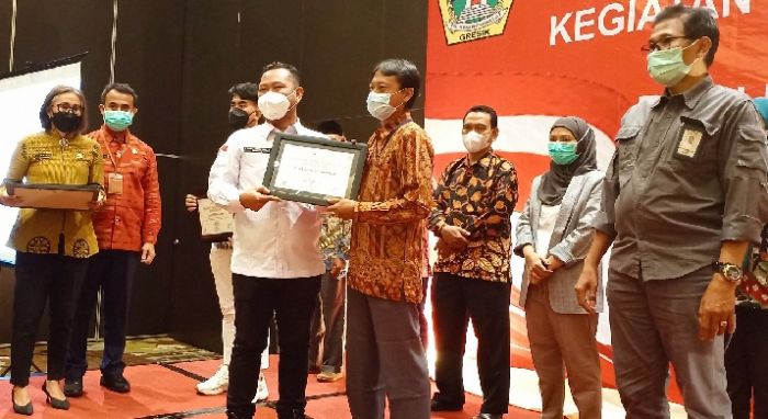 Bupati Gus Yani Minta Perusahaan Punya Empati dengan UMKM Sekitar Bupati Gus Yani Minta Perusahaan Punya Empati dengan UMKM Sekitar