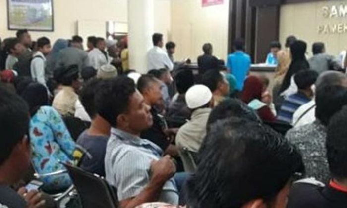 Antisipasi Membeludaknya Wajib Pajak H-1 Pemutihan, Samsat Pamekasan Siapkan Ini Antisipasi Membeludaknya Wajib Pajak H-1 Pemutihan, Samsat Pamekasan Siapkan Ini