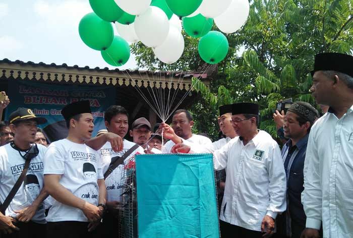Sambut Laskar Cinta Cak Imin, Ratusan Relawan di Blitar Gelar Deklarasi Sambut Laskar Cinta Cak Imin, Ratusan Relawan di Blitar Gelar Deklarasi