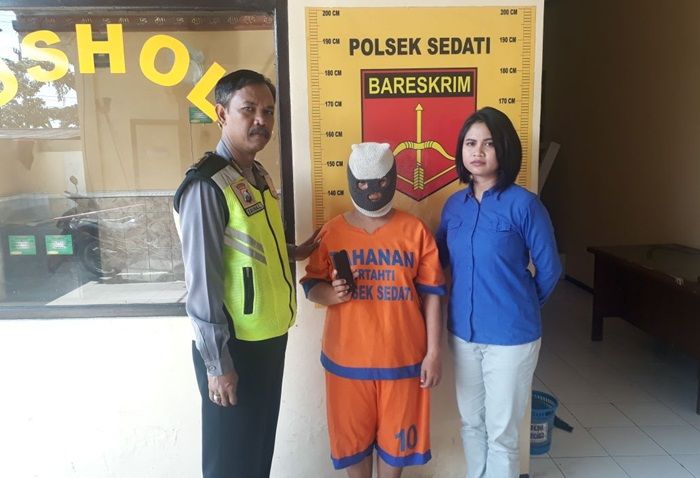 Spesialis Pencuri Barang Jamaah di Musala T1 Bandara Juanda Diamankan Polisi Spesialis Pencuri Barang Jamaah di Musala T1 Bandara Juanda Diamankan Polisi