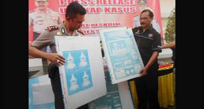 Geger Antena TV Bertulis Arab di Tanggulangin Sidoarjo Geger Antena TV Bertulis Arab di Tanggulangin Sidoarjo