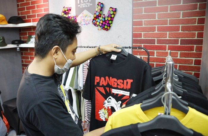 Melalui Lock Fest 2021, Disperdagin Pacu Geliat Industri Clothing Kota Kediri