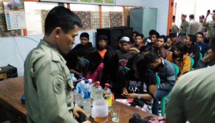 Rayakan Valentine, Puluhan Remaja di Kediri Diamankan Satpol PP