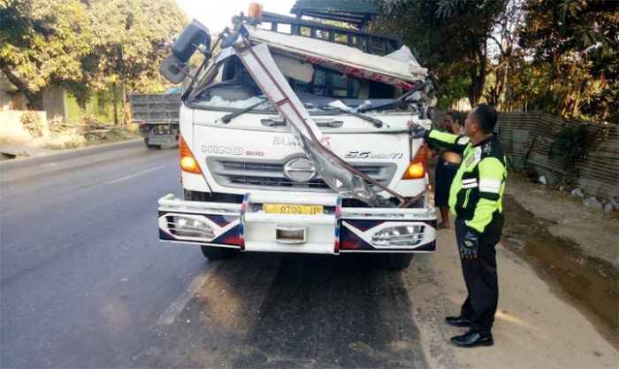 Hendak Menyeberang Jalan, Nenek di Bancar Tewas Tersambar Truk Hendak Menyeberang Jalan, Nenek di Bancar Tewas Tersambar Truk