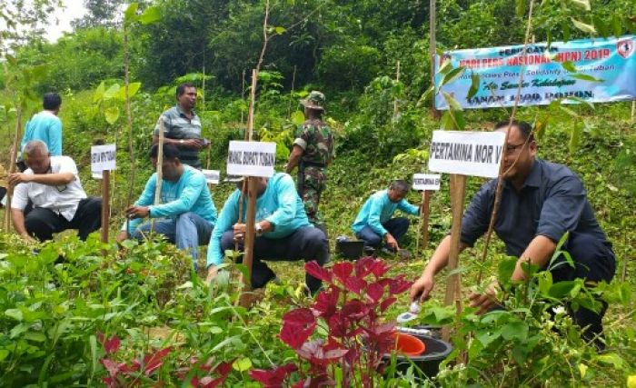 HPN 2019, RPS Tuban Tanam 1.000 Pohon di Sumber Mata Air