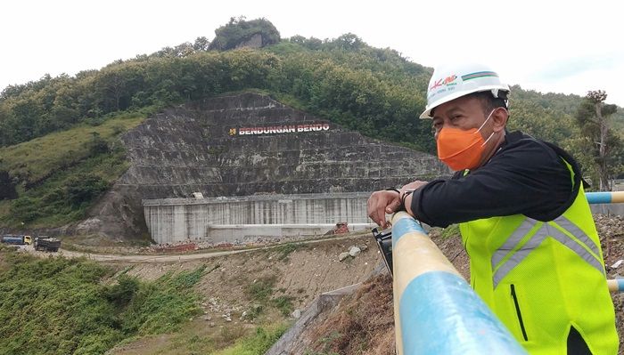 Sidak Progres Waduk Bendo, Bupati Sugiri Disambati 14 Warga Sidak Progres Waduk Bendo, Bupati Sugiri Disambati 14 Warga