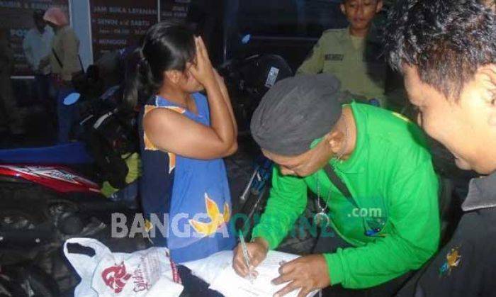 Buang Sampah Sembarangan, 5 Warga Kediri Ditangkap