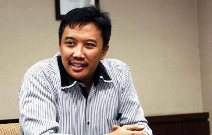 Menpora Buka-bukaan Soal Mafia bola di PSSI Menpora Buka-bukaan Soal Mafia bola di PSSI