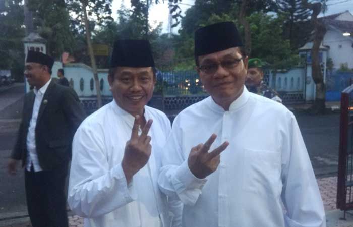 Mantan Bupati dan Wakil Bupati Trenggalek Sepakat Dukung Pasangan Gus Ipul-Puti Mantan Bupati dan Wakil Bupati Trenggalek Sepakat Dukung Pasangan Gus Ipul-Puti