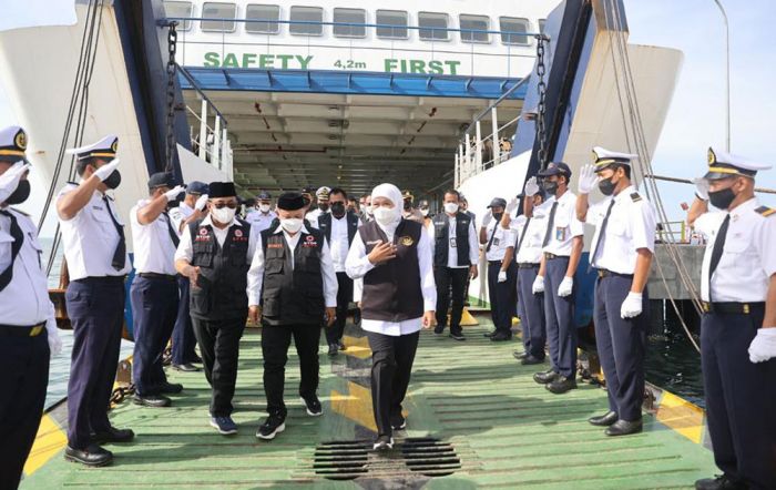 Percepat Aksesibilitas Pulau-Pulau di Madura, Gubernur Resmikan Pelabuhan Penyeberangan Jangkar Percepat Aksesibilitas Pulau-Pulau di Madura, Gubernur Resmikan Pelabuhan Penyeberangan Jangkar