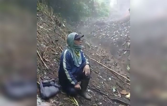 Rawan Sebabkan Banjir Bandang, Reboisasi di Lereng Gunung Arjuno Harus Segera Dilakukan Rawan Sebabkan Banjir Bandang, Reboisasi di Lereng Gunung Arjuno Harus Segera Dilakukan