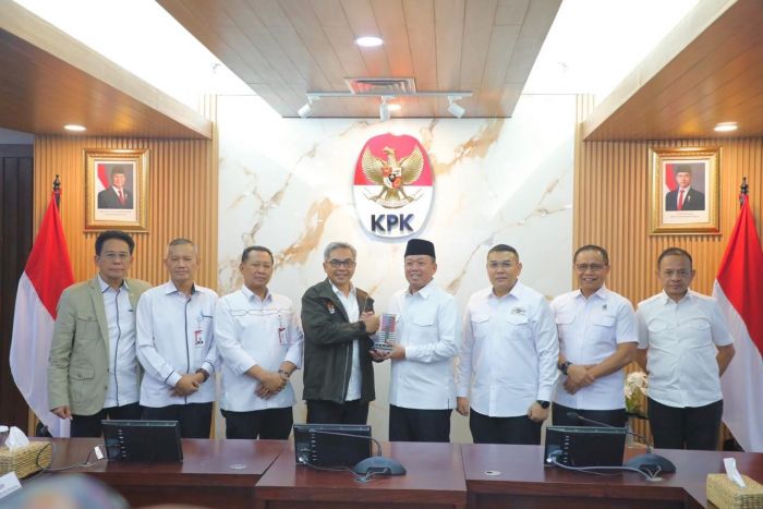 Temui Pimpinan KPK, Menteri ATR BPN Bahas Perbaikan Bisnis Proses Layanan Pertanahan Temui Pimpinan KPK, Menteri ATR BPN Bahas Perbaikan Bisnis Proses Layanan Pertanahan