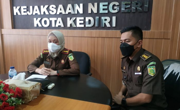 Kasus Dugaan Korupsi BPR Kota Kediri, Kejaksaan Tetapkan 4 Tersangka Kasus Dugaan Korupsi BPR Kota Kediri, Kejaksaan Tetapkan 4 Tersangka