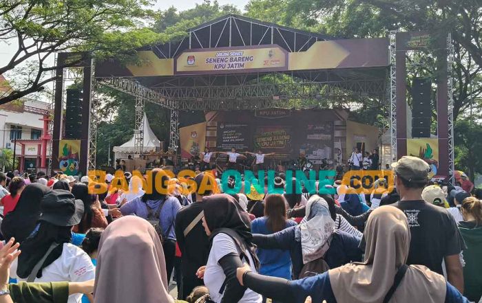 Peringati Hari Pahlawan dan Sosialisasi Pilkada 2024, KPU Jatim Gelar Kegiatan di Kawasan SLG Kediri Peringati Hari Pahlawan dan Sosialisasi Pilkada 2024, KPU Jatim Gelar Kegiatan di Kawasan SLG Kediri