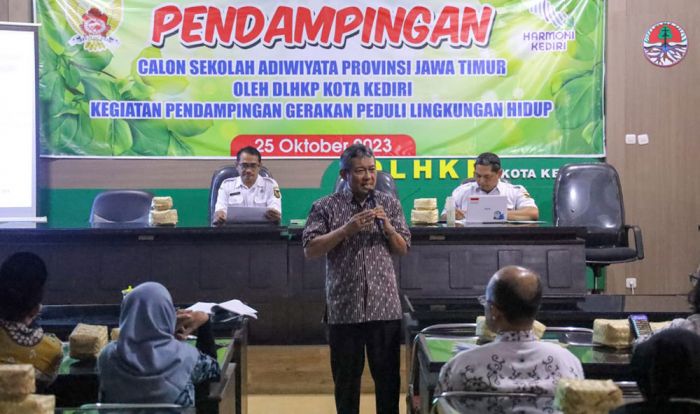 Dorong Sekolah Raih Predikat Adiwiyata, Pemkot Kediri Berikan Pendampingan Dorong Sekolah Raih Predikat Adiwiyata, Pemkot Kediri Berikan Pendampingan