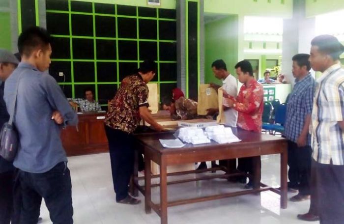 Diduga Ada Penggelembungan Surat Suara, Pilkades Bangunrejo Diprotes