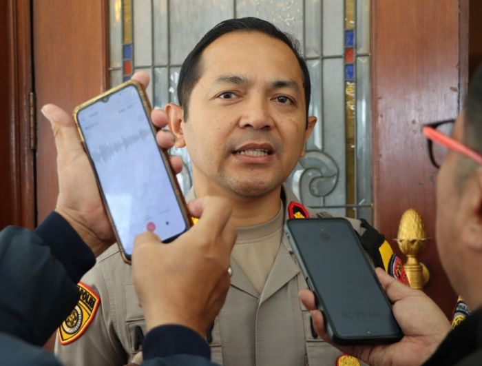 Tekankan Netralitras di Pilkada 2024, Kapolres Batu Minta Anggotanya Tak Terlibat Politik Praktis Tekankan Netralitras di Pilkada 2024, Kapolres Batu Minta Anggotanya Tak Terlibat Politik Praktis